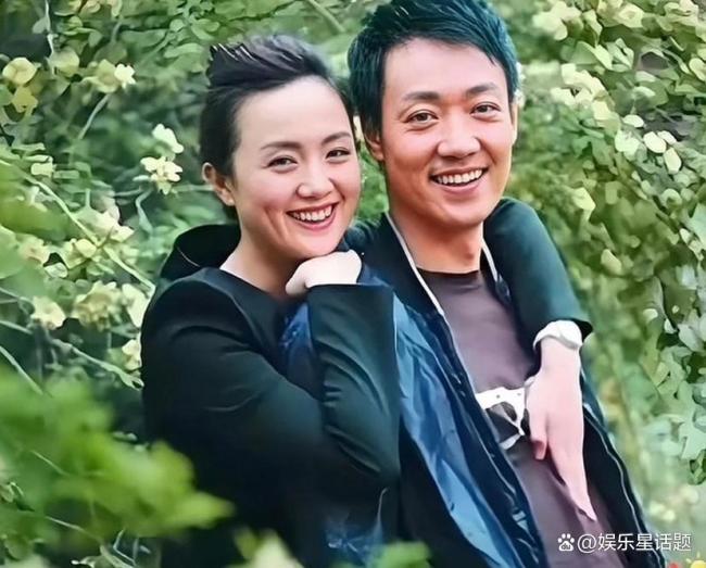 辛柏青2秒停顿，背后藏着怎样的深情？